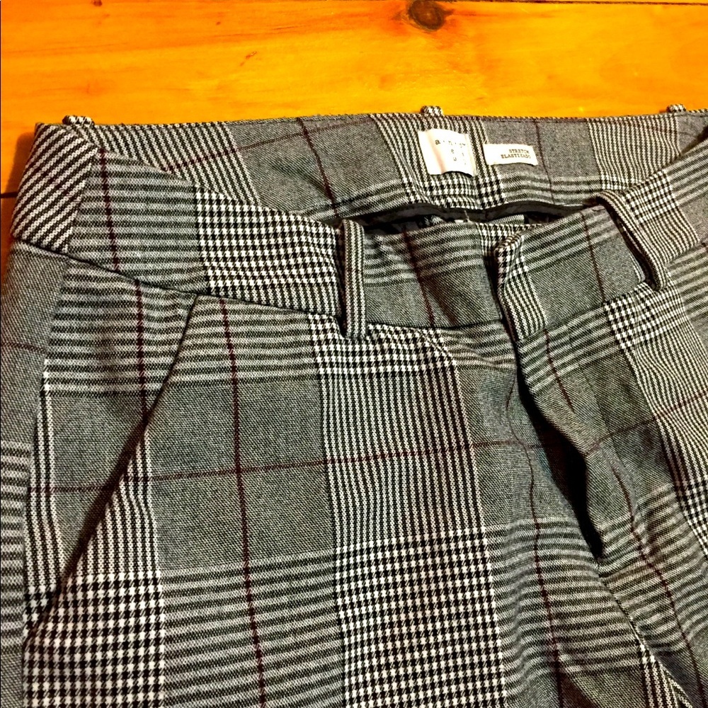 Pants - Picture 3 of 4